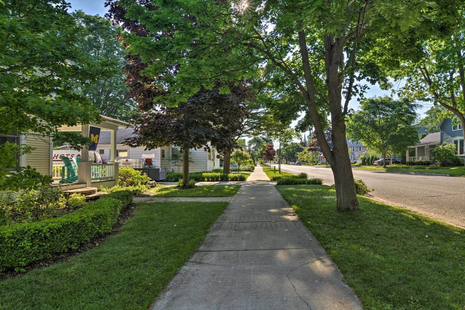 Neighborhood