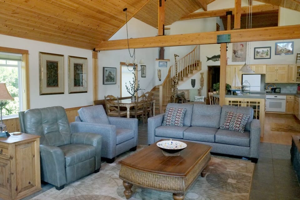 Main living looking front to back