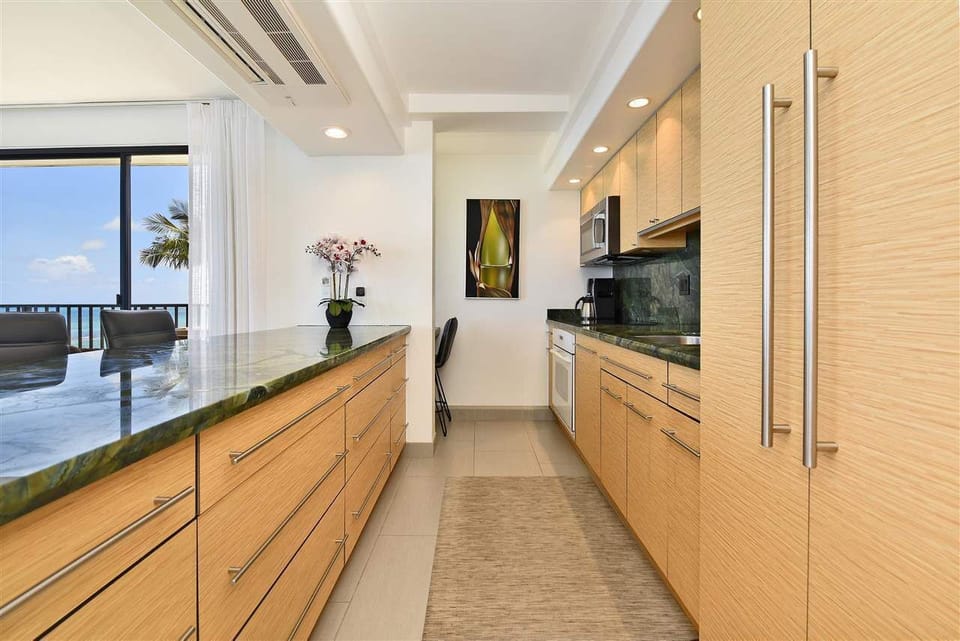 Kitchen - Kitchen
