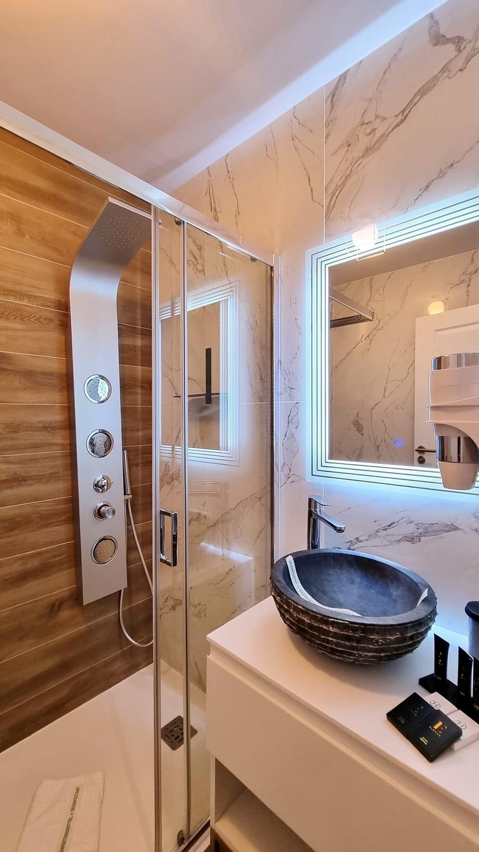 Shower, free toiletries, hair dryer, bathrobes