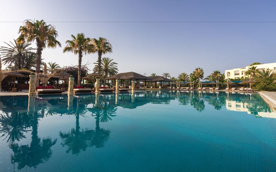 Indoor pool, outdoor pool, sun loungers