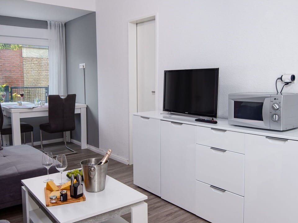 Table, Furniture, Property, Cabinetry, Building, Window, Chair, Computer Desk, Interior Design