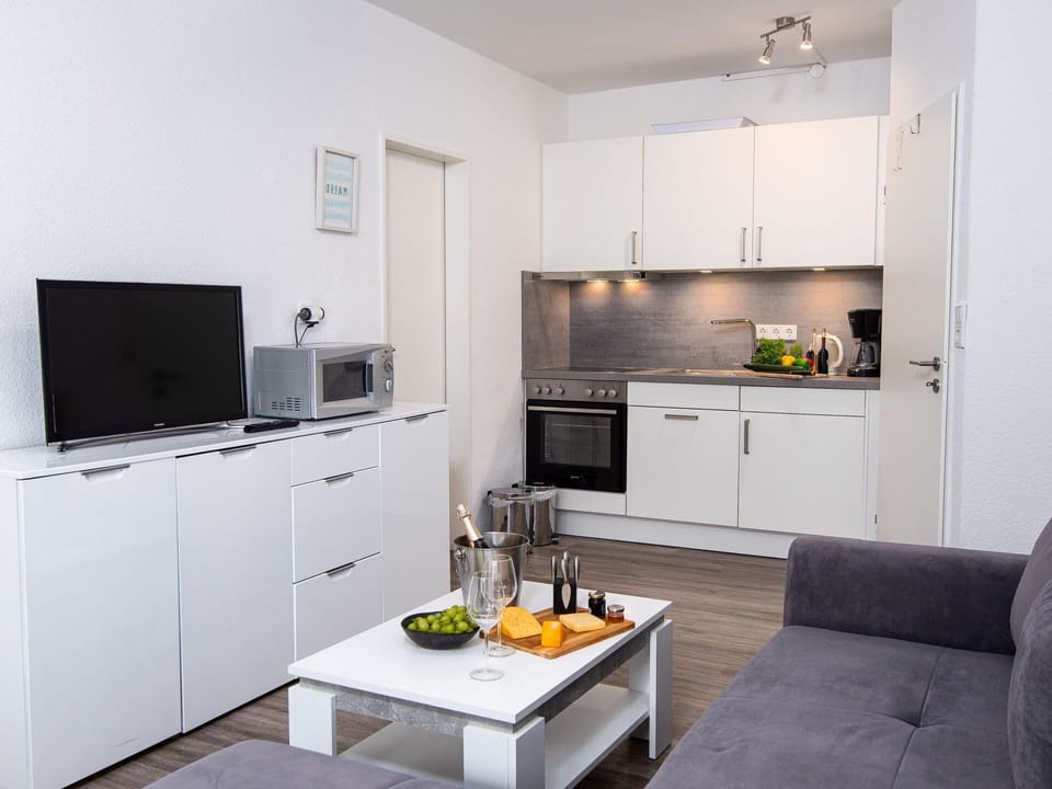 Furniture, Property, Cabinetry, Building, Lighting, Interior Design, Home Appliance, Floor, Flooring