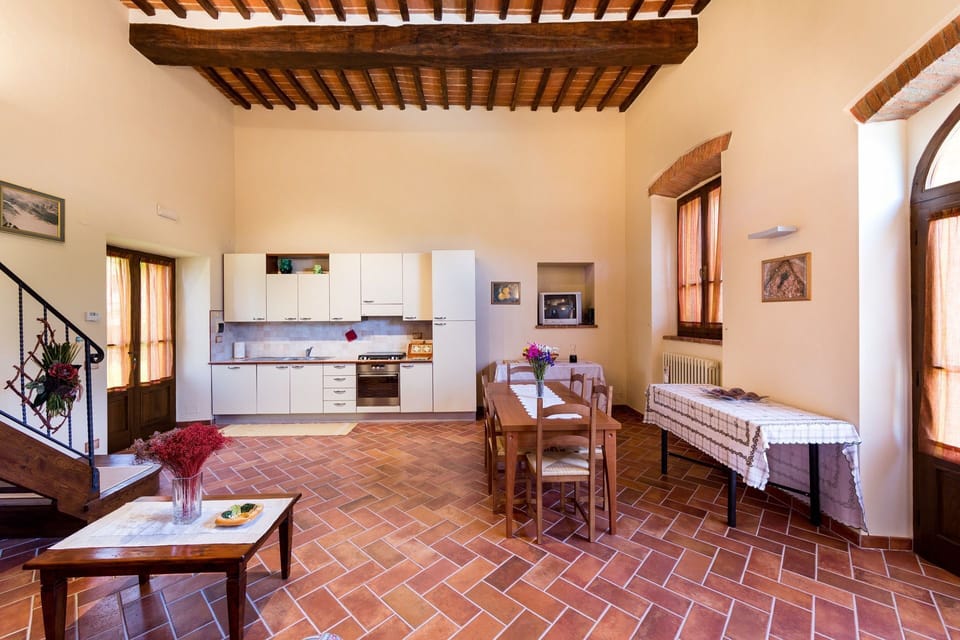 Room, Property, Building, Furniture, Interior Design, House, Ceiling, Real Estate, Floor, Architecture