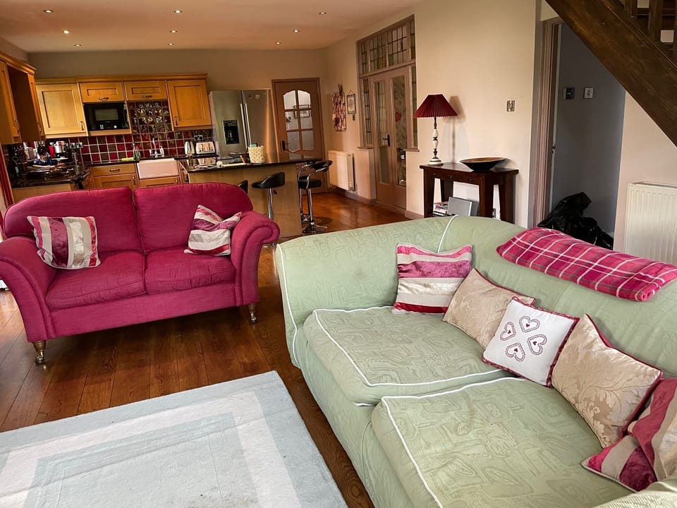 The main family room where guests can relax while food prep is underway. 