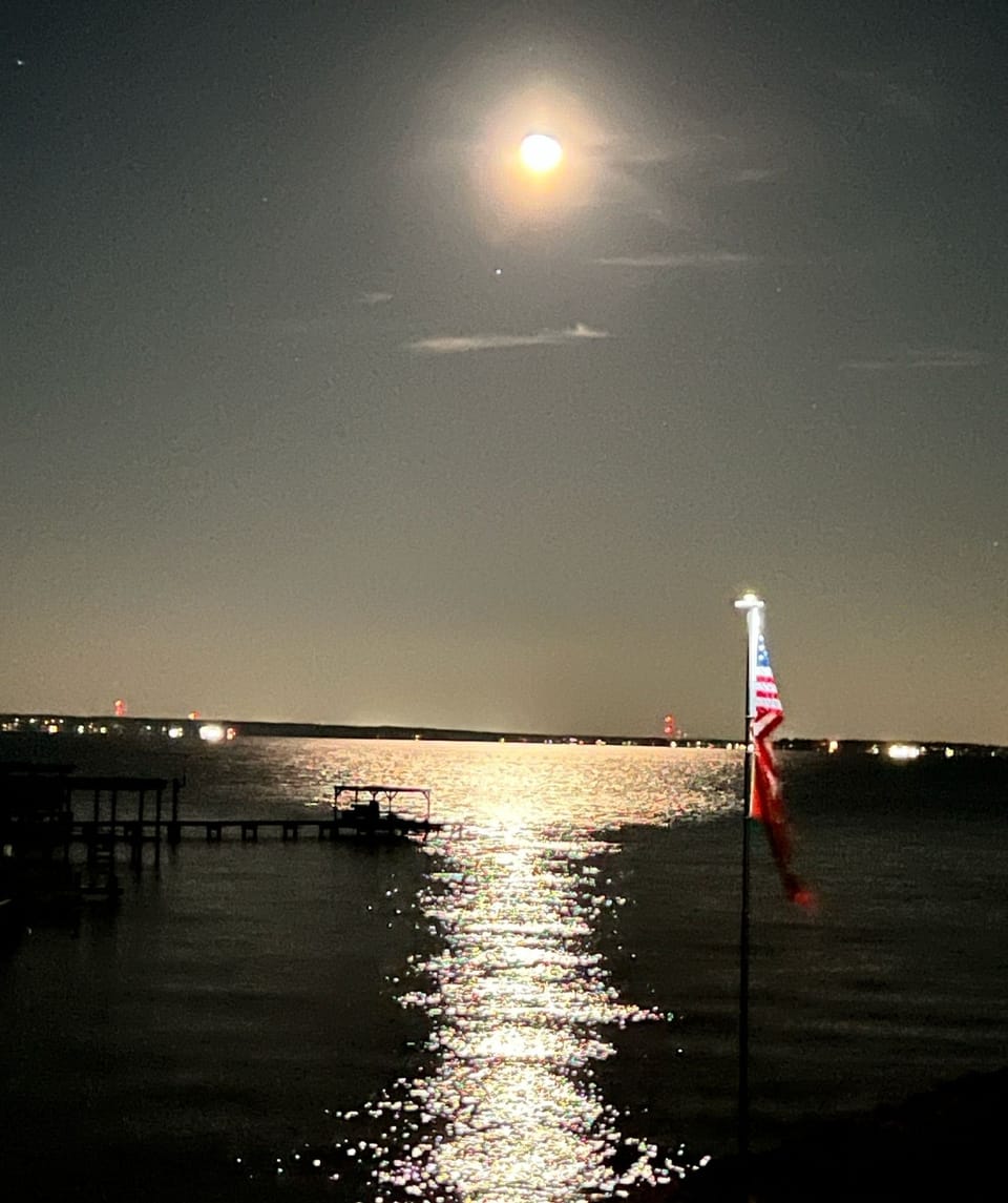 Moonlight dancing on the water - evenings are beautiful!