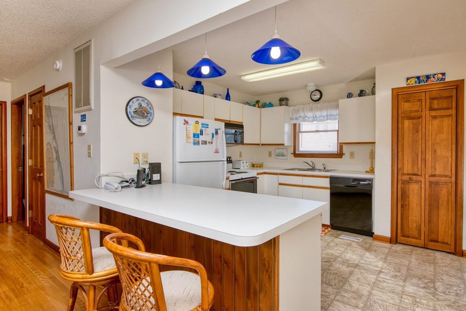 kitchen (1)