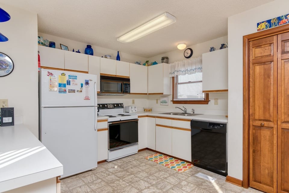 kitchen (2)