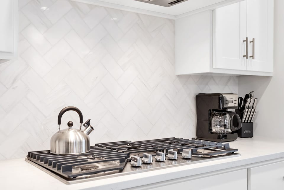 Townhome, 6 Bedrooms | Private kitchen | Coffee/tea maker, fridge, oven, toaster