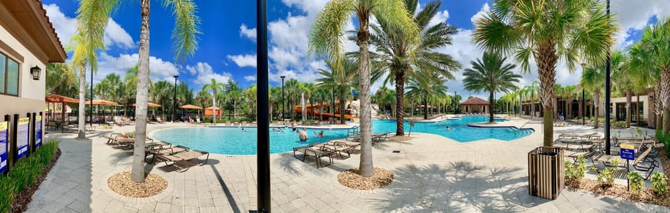 Outdoor pool, sun loungers, lifeguards on site