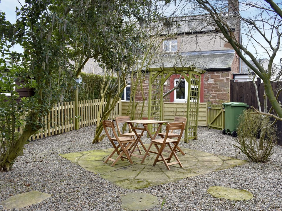 Sitting-out-area | Toms Cottage, Melmerby, near Penrith