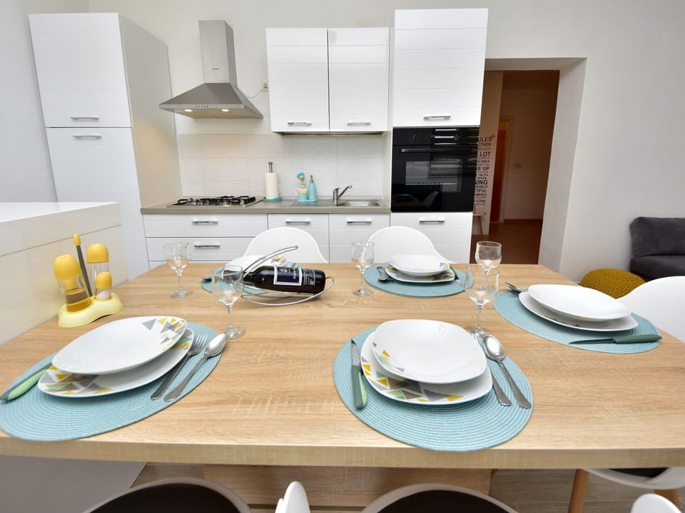 Apartment | Private kitchen | Highchair