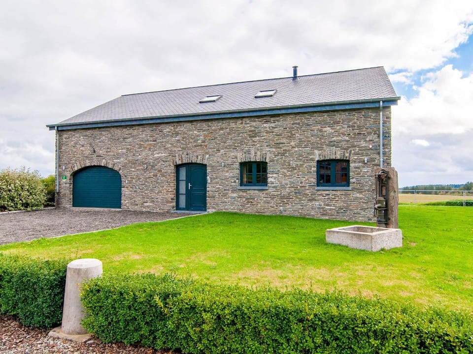 House | Exterior