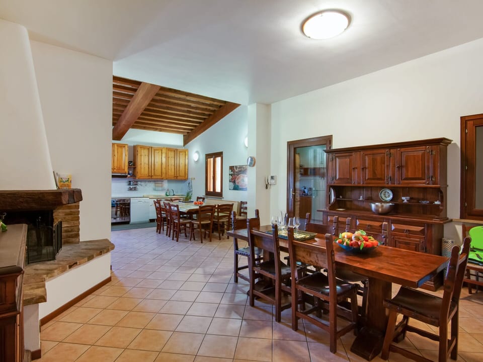 Villa | Dining
