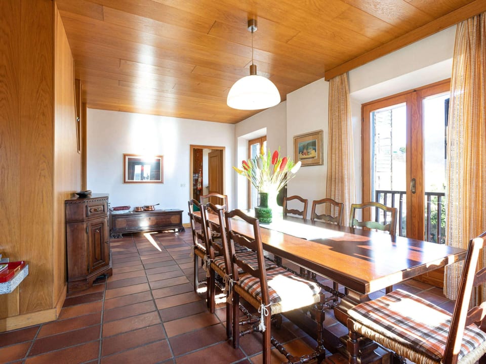 House | Dining