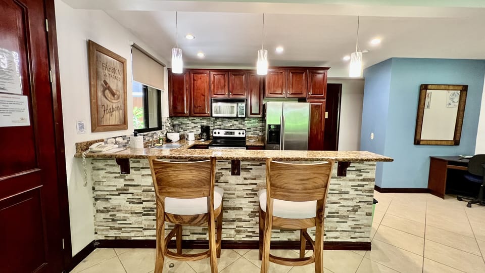 Fully equipped kitchen