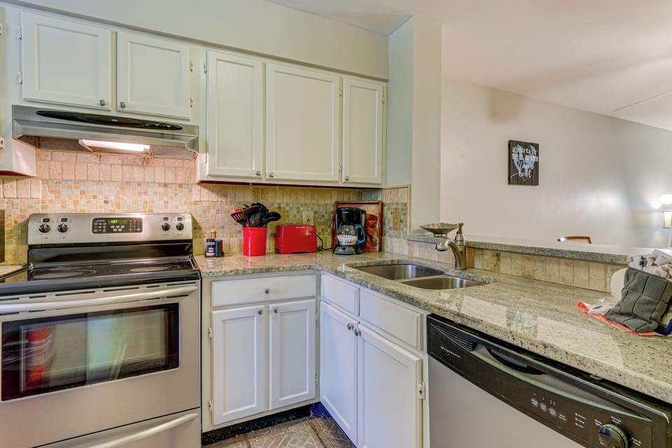 Kitchen | Blender | Coffee Maker | Toaster