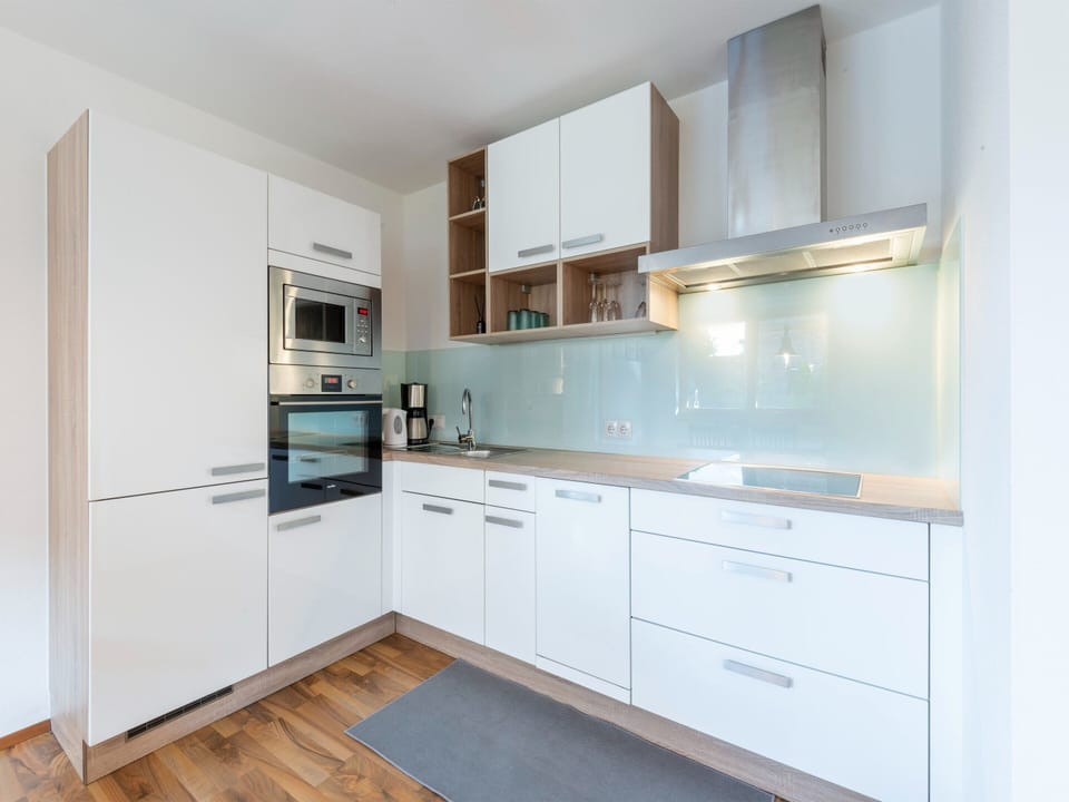 Apartment | Private kitchen | Microwave