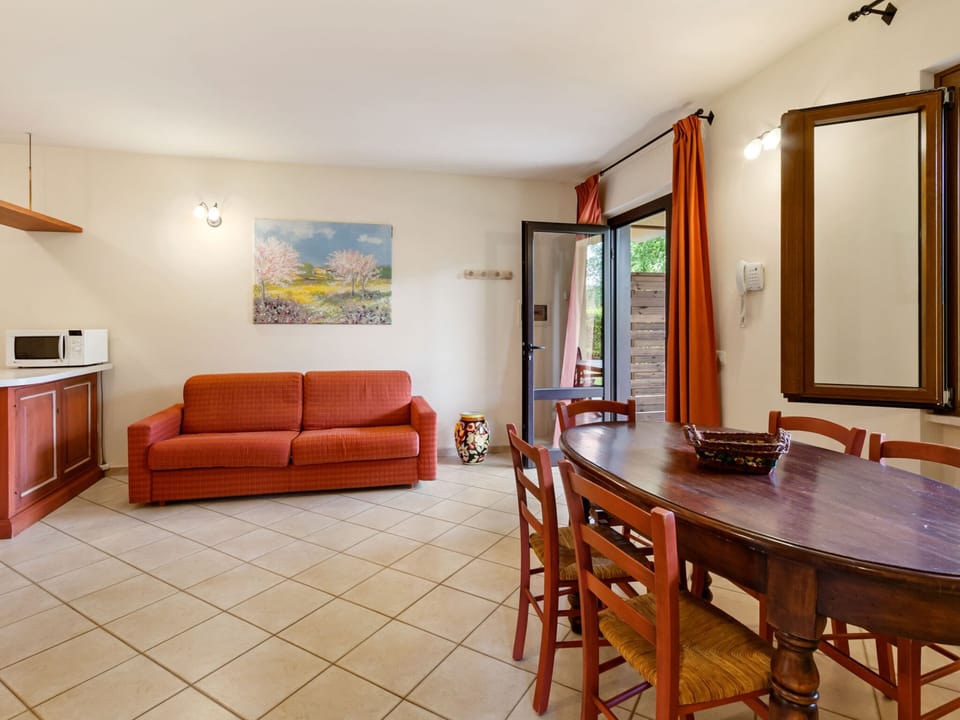 Apartment | Dining