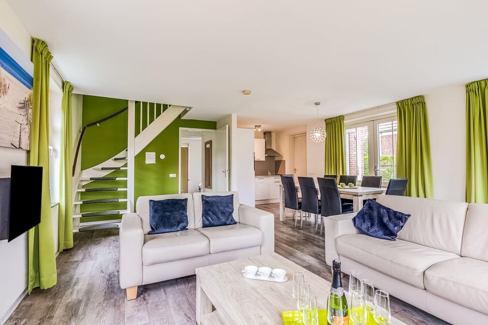 House | Living room