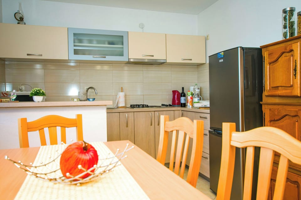 House | Private kitchen | Fridge, microwave, stovetop, espresso maker