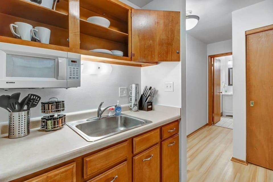 Fully stocked kitchen.