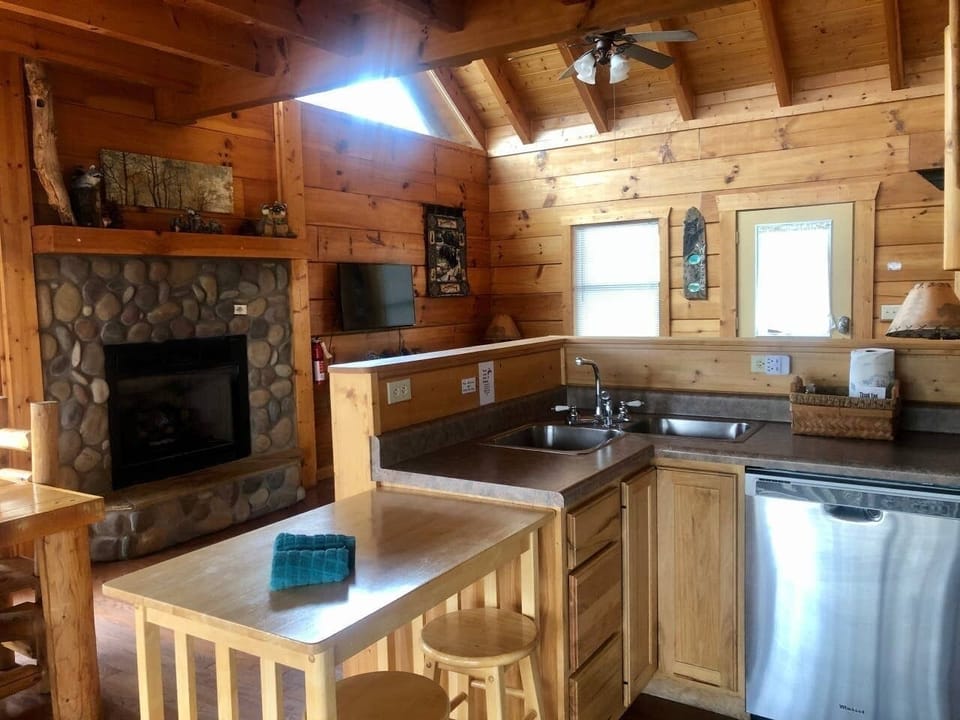 Kitchen/Living Room area