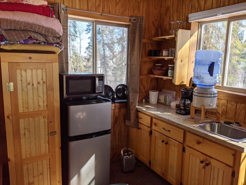 Kitchenette - coffee pot, basic dishes, microwave/toaster oven/hot plate 