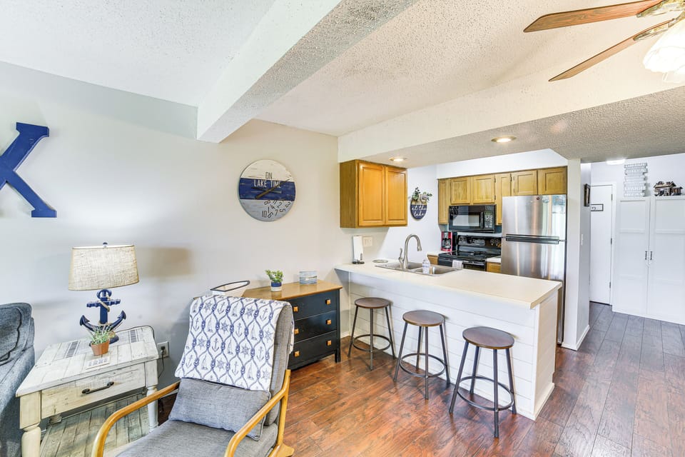 Kitchen | Well-Equipped | Crockpot | Drip Coffee Maker