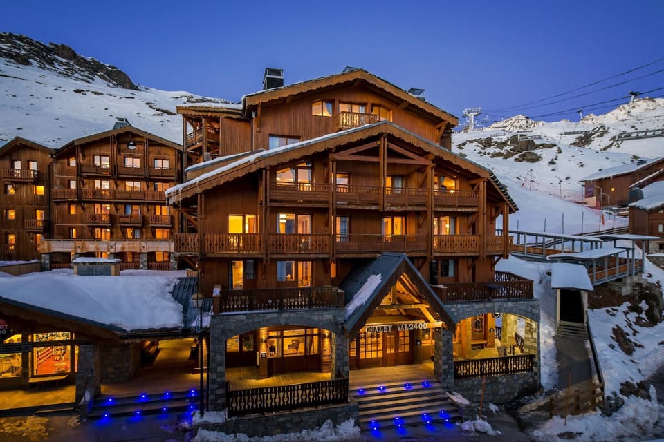Holiday Home Exterior [winter]
