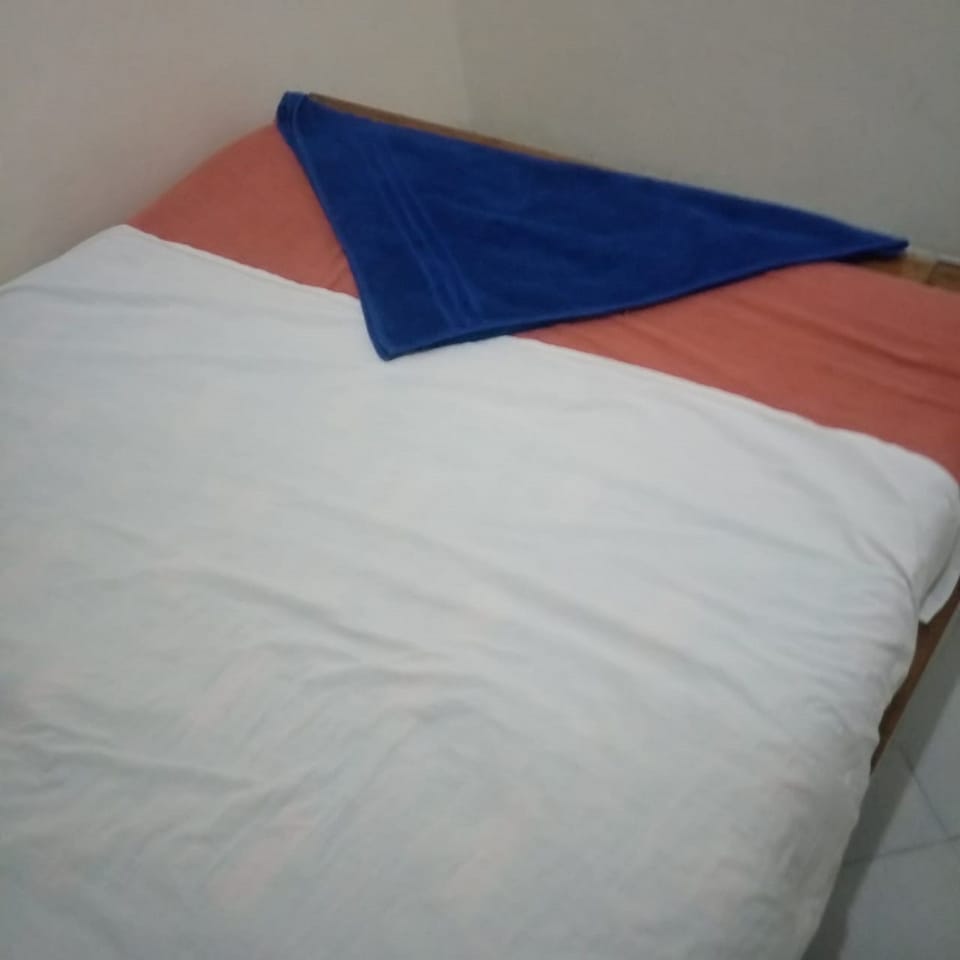 Single Room | Bed sheets