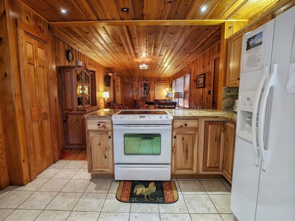 Bright Sunny Kitchen