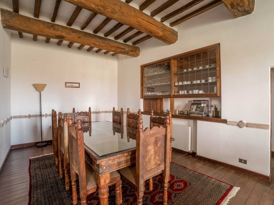Apartment | Dining
