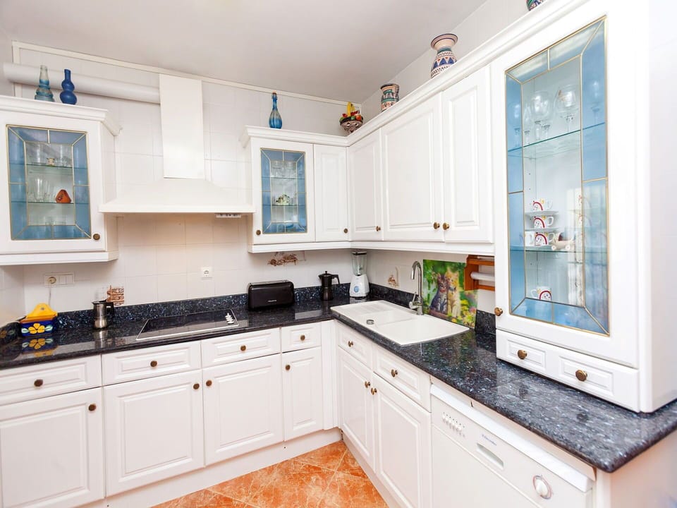 Property, Room, Kitchen, Countertop, Cabinetry, Furniture, Real Estate, Building, Home, House