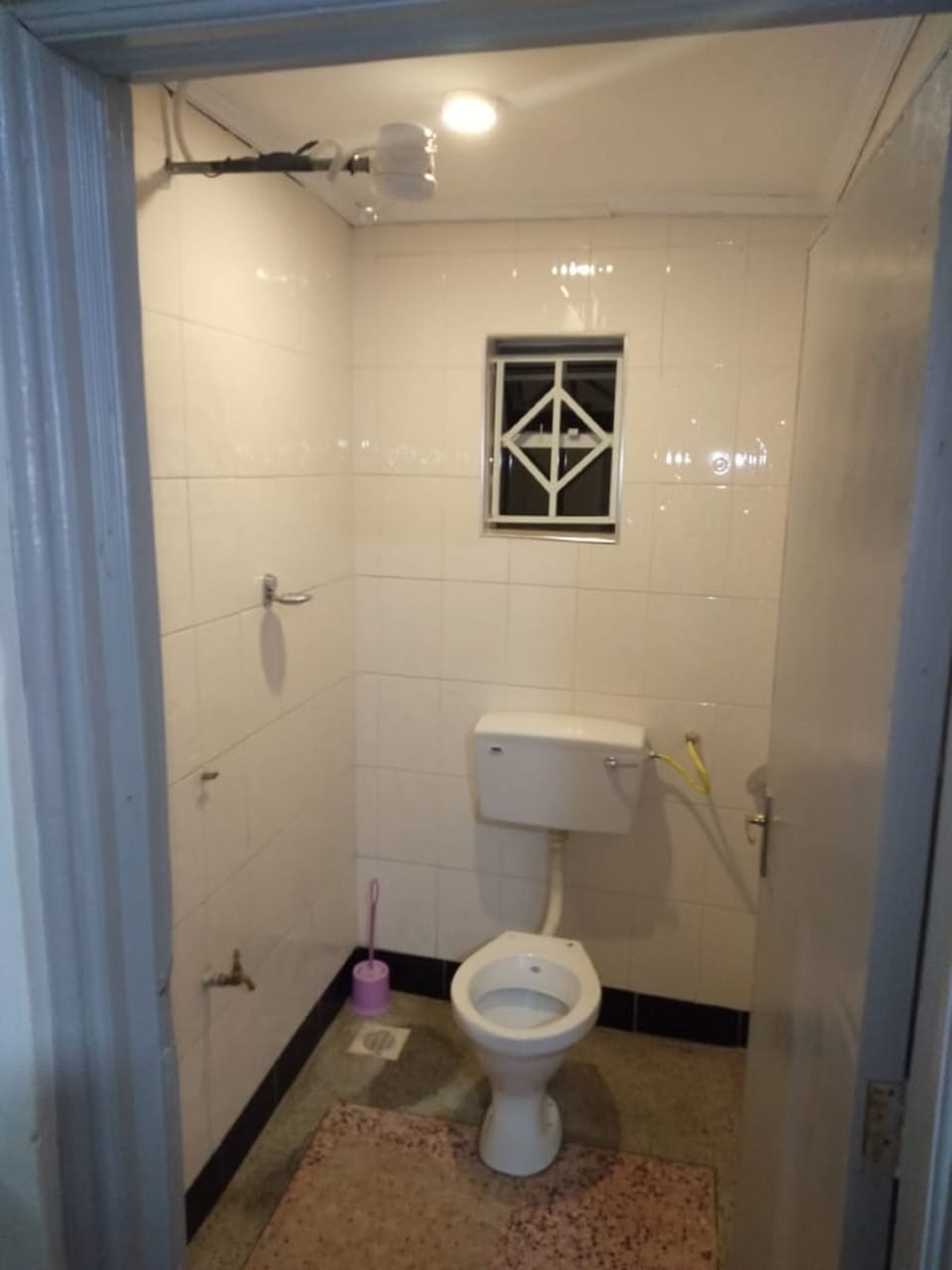 Shower, rainfall showerhead, towels