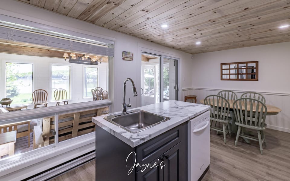 Kitchen (3)
