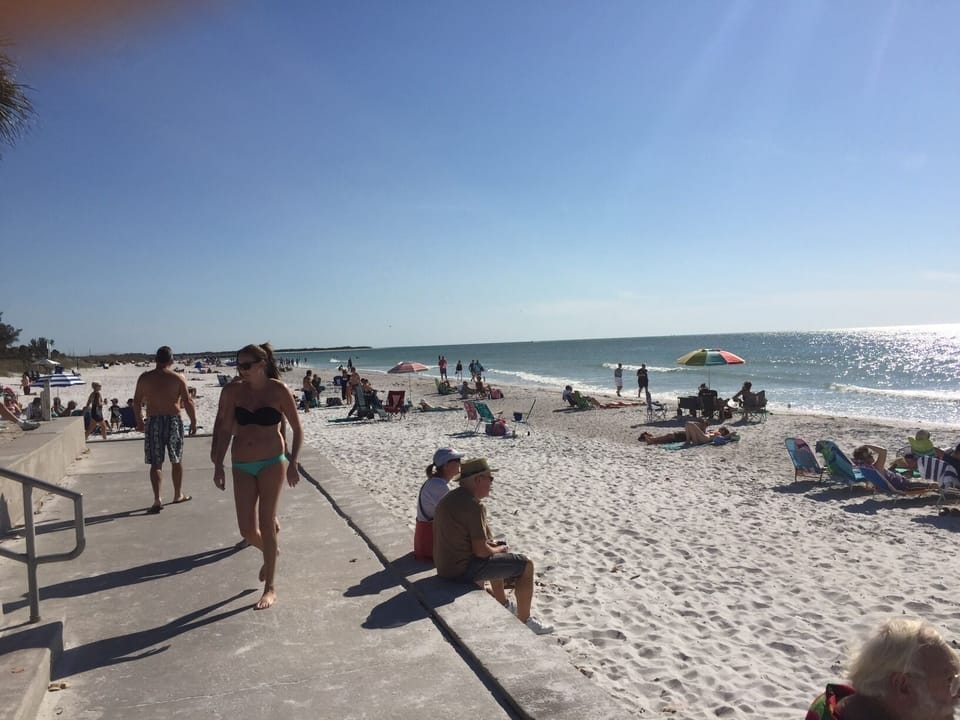 Pass a Grille beach ,left over bridge