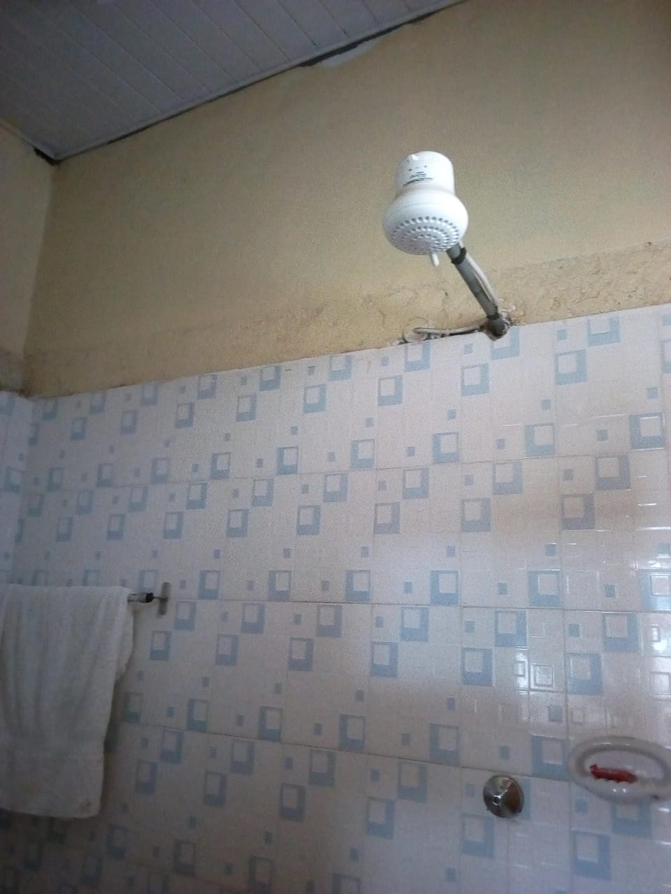 Standard Room | Bathroom sink