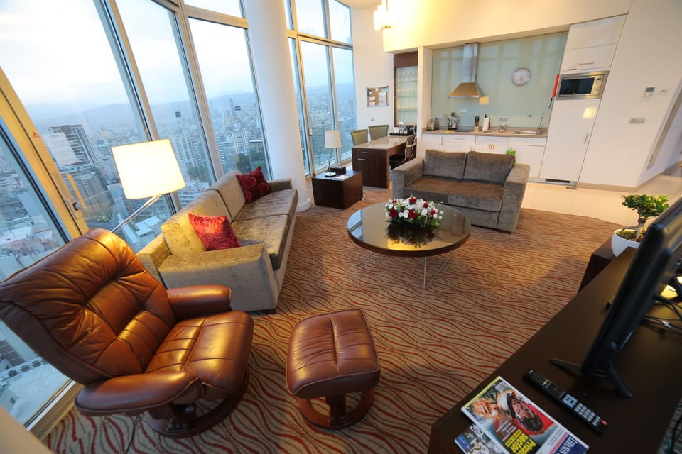 Egyptian cotton sheets, premium bedding, in-room safe, desk