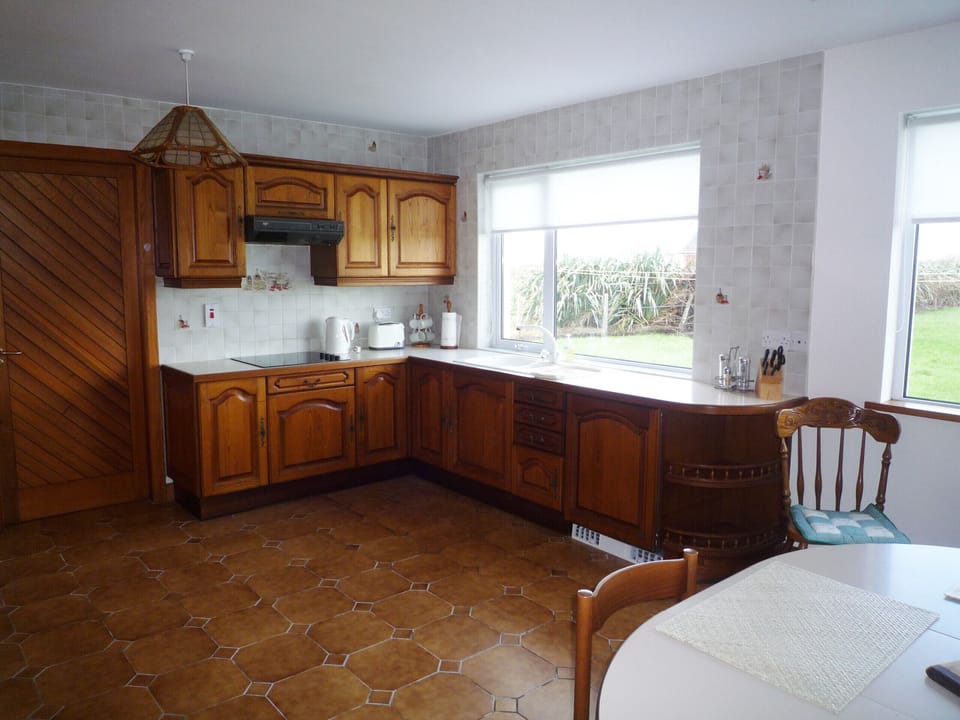 Microwave, highchair