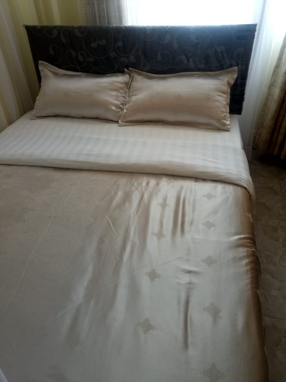 Single Room | Desk, free WiFi, bed sheets