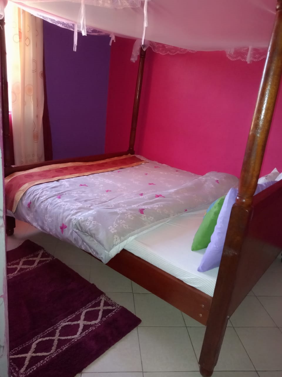 Single Room | Desk, free WiFi, bed sheets