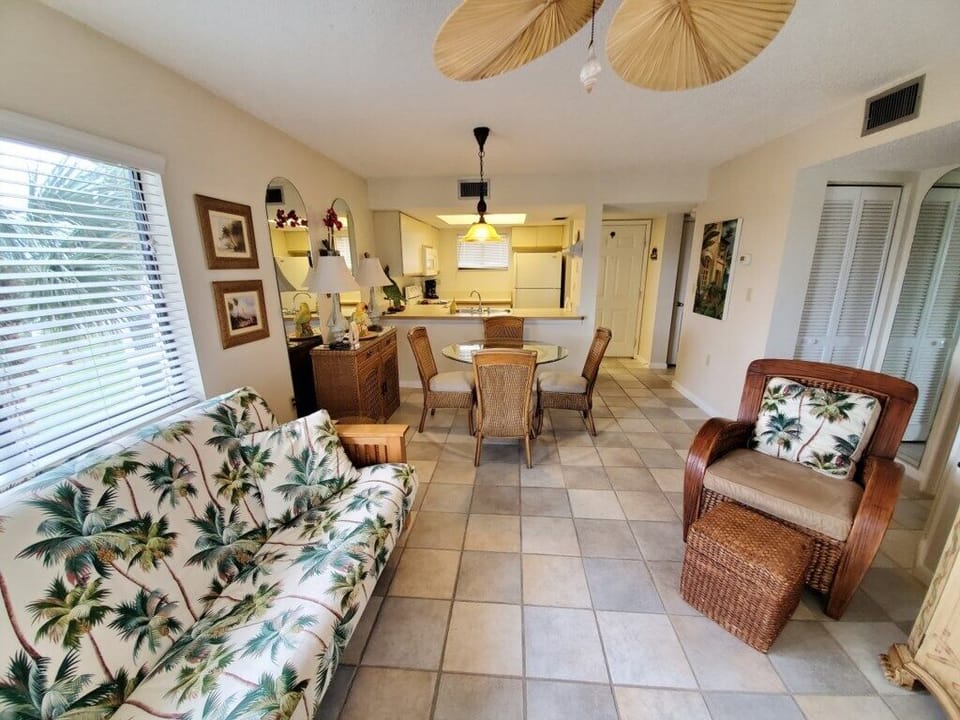 Condo, 1 Queen Bed with Sofa bed, Balcony | Living area | 42-inch TV with cable channels, DVD player