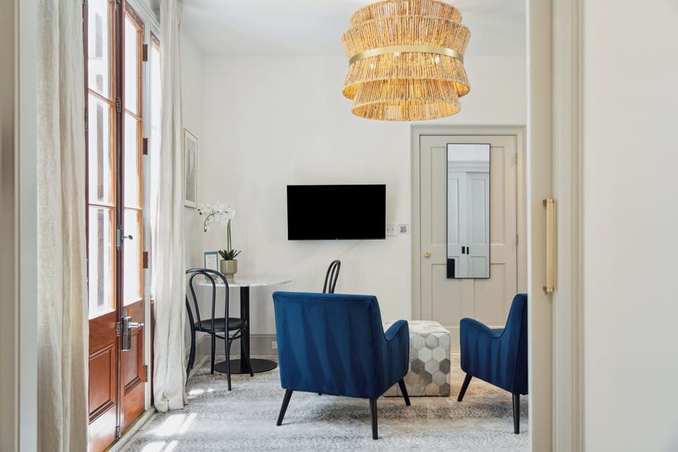 Suite 2 | 1 bedroom, premium bedding, memory foam beds, individually decorated