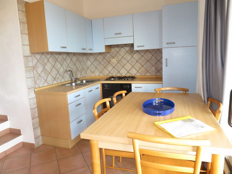 Kitchen, Flooring, Countertop, Wood, Kitchen Appliance, Interior Design, Major Appliance, Floor, Kitchen Sink, Cabinetry