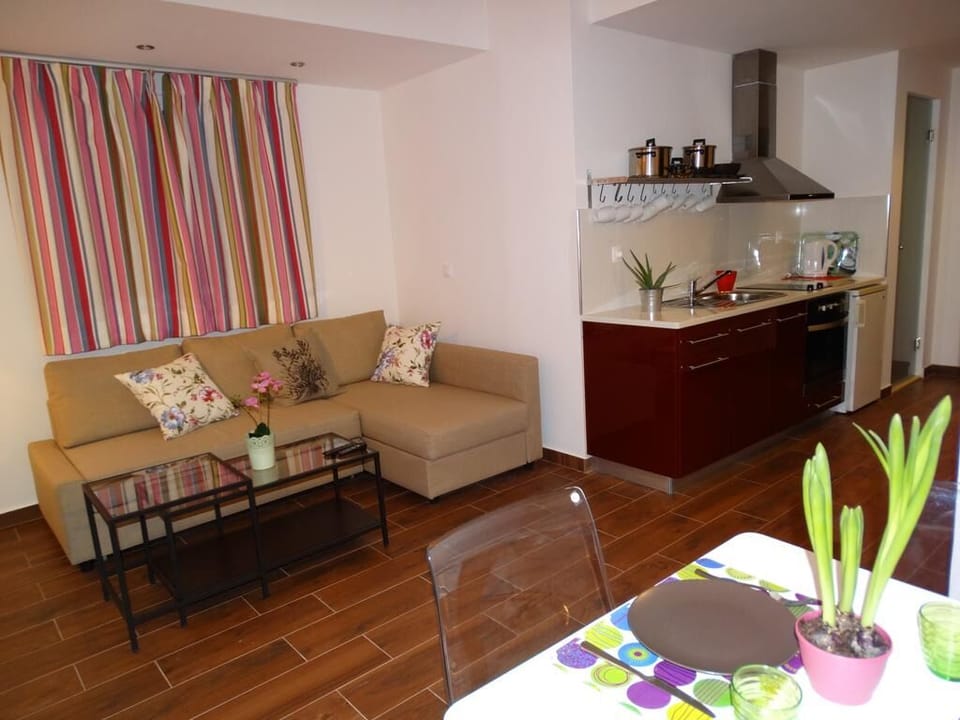 Apartment, 1 Bedroom | Private kitchen | Mini-fridge, electric kettle