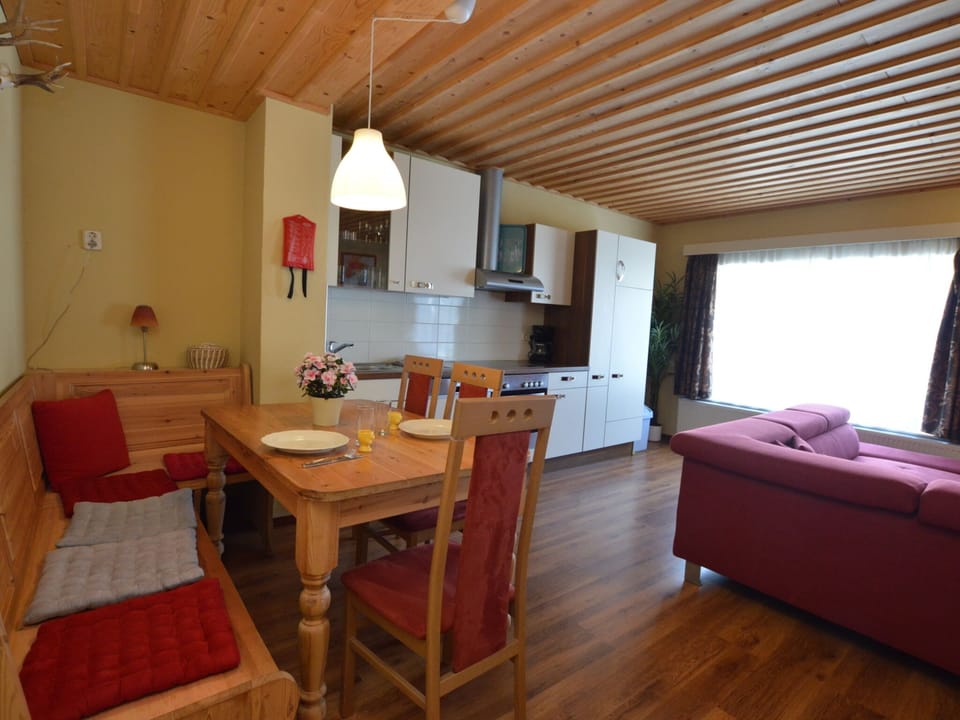 Apartment | Private kitchen | Coffee/tea maker, highchair