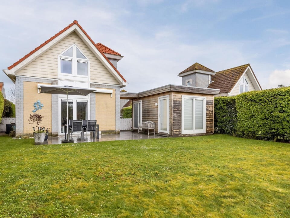 Villa | Exterior