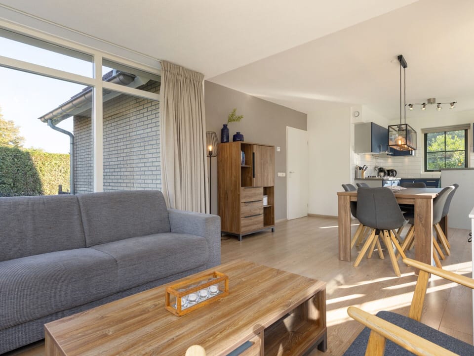 House | Dining
