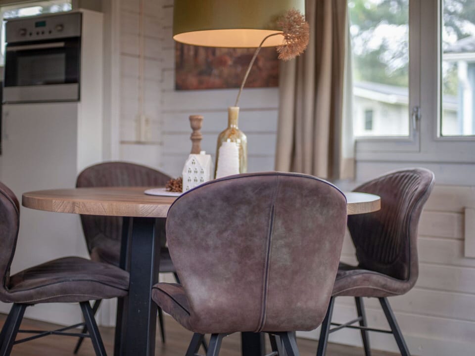 Chalet | Dining